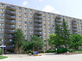 Carlyle Tower Apartments - Southfield, MI, Southfield, MI 48075