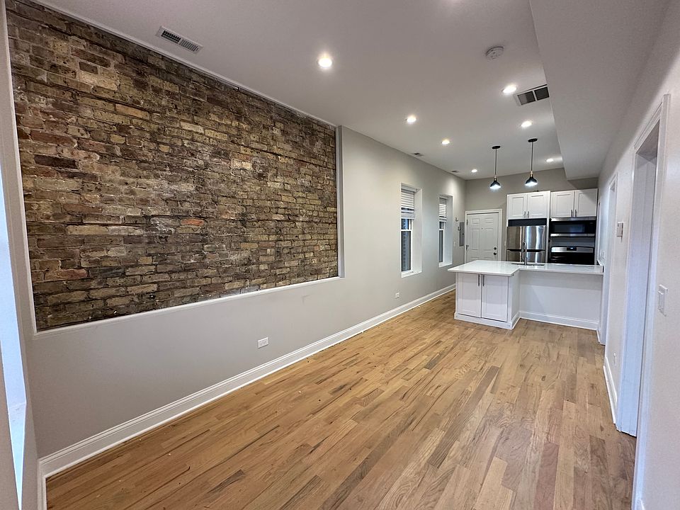 1st image of 1633 N Honore St #2R