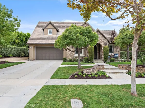 25 Christopher St, Mission Viejo, CA 92694