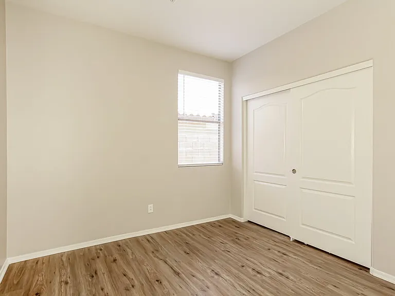 9450 W Ross Ave — Photo 15