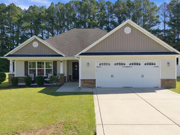2831 Oakwood Drive, Winterville, NC 28590