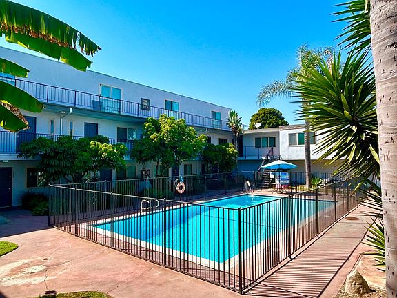 5th image of 10965 Del Norte St #97-208