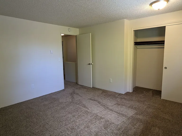 15912 SE 2nd St — Photo 38