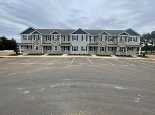 1001 Peony Ln, Youngsville, NC 27596