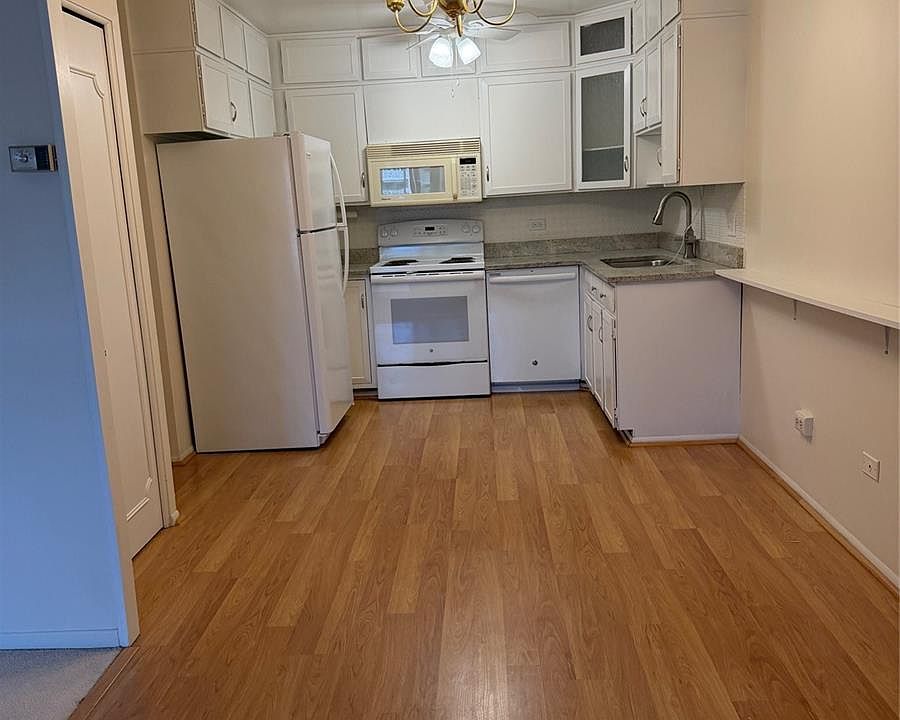1st image of 620 S Alton Way APT 5B