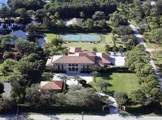 209 Ridge Dr, Naples, FL 34108