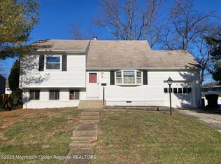 7 Irwin Pl, Hazlet, NJ 07730