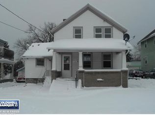 1113 S 19th St, Manitowoc, WI 54220