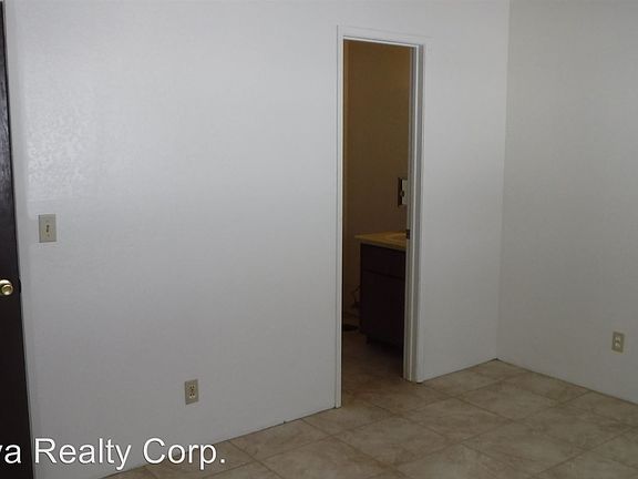 4th image of 2428 N Fontana Ave APT 02