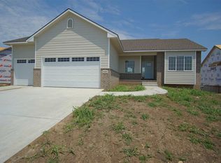 1222 S Gateway St, Wichita, KS 67230
