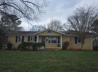 3315 Kavanaugh Dr NW, Huntsville, AL 35810