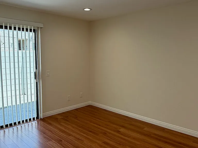 1122 Linden Ave #3 — Photo 17