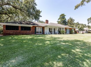 210 Laurence Ave, Lafayette, LA 70503