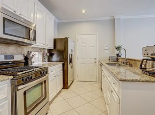 2046 Bailey St, Houston, TX 77006