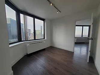 Rented by Luxury Habitat