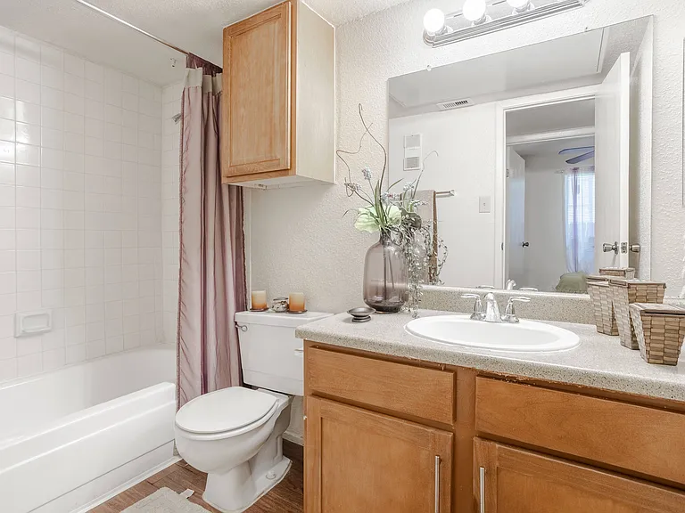 Spacious Bathroom