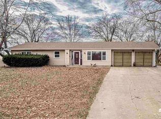 1304 NW 14th St, Abilene, KS 67410