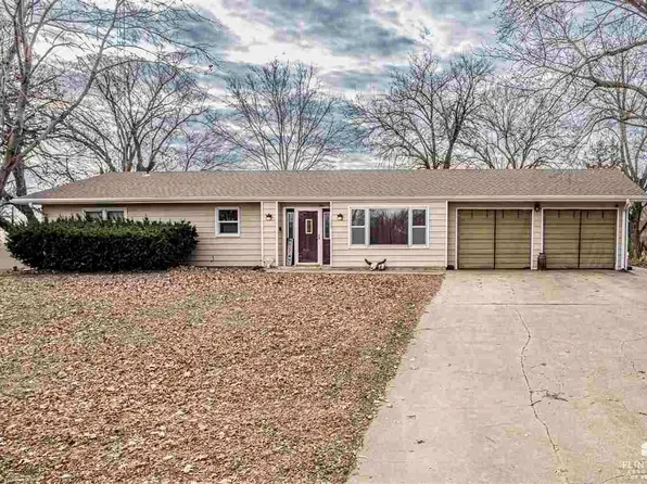 1304 NW 14th St, Abilene, KS 67410