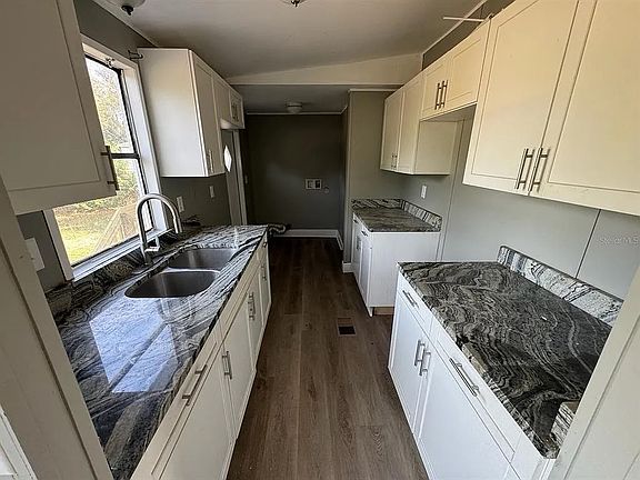 2nd image of 5012 Marc Dr