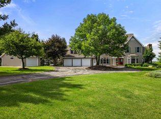 W8567 Whitetail Trl, Hortonville, WI 54944