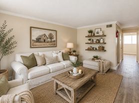 2929 Dunvale