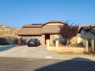 2900 Rena Way, Riverside, CA 92507