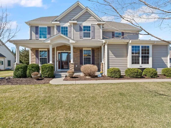 1866 River Lakes ROAD SOUTH South, Oconomowoc, WI 53066