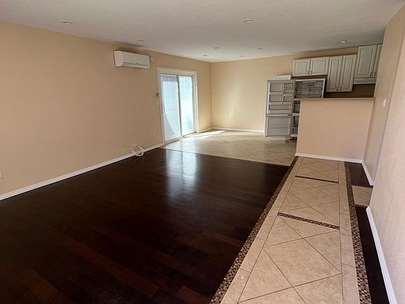 4th image of 6582 Parkside Ave