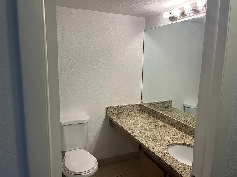 14120 E Temple Dr #Y06 — Photo 14