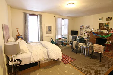 Rented by Guidance Realty Corp.
