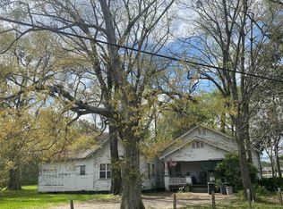 515 W Main St, Gonzales, LA 70737