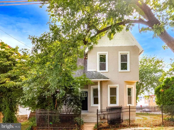203 Wildwood Ave, East Lansdowne, PA 19050