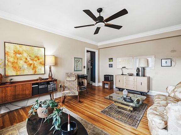 5th image of 2615 Park Ave APT 513