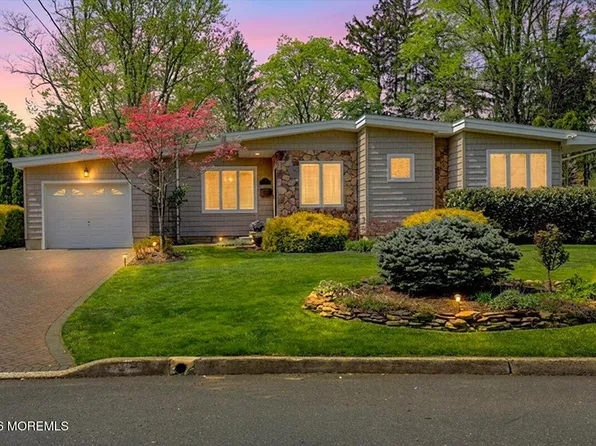 30 Parkview Terrace, Lincroft, NJ 07738