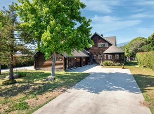 4628 Mint Ln, Santa Barbara, CA 93110