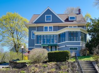 13 Maplewood Rd, Worcester, MA 01602