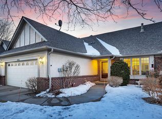 8336 Suffolk Dr, Chanhassen, MN 55317