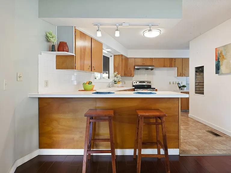 5113 Brassfield Dr SE — Photo 14