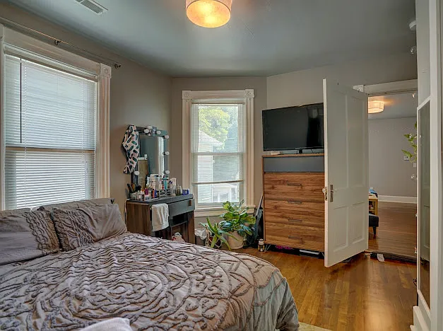 538 W Wilson St #2 — Photo 22