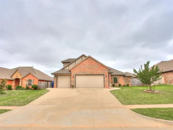 11220 NW 8th St, Yukon, OK 73099