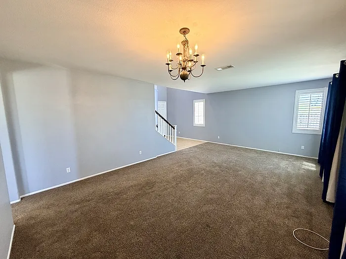 31141 Old Trail Cir — Photo 6