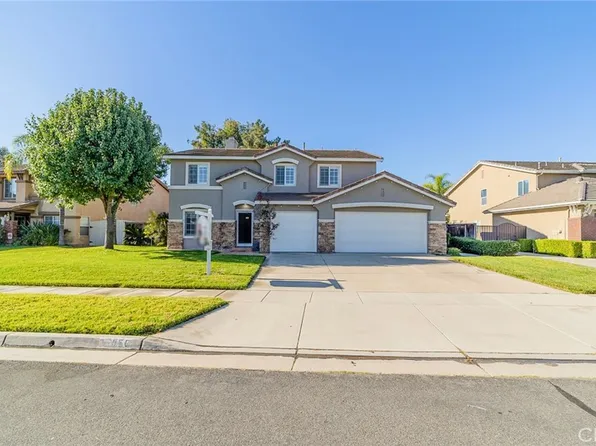 850 Moyano Cir, Corona, CA 92882