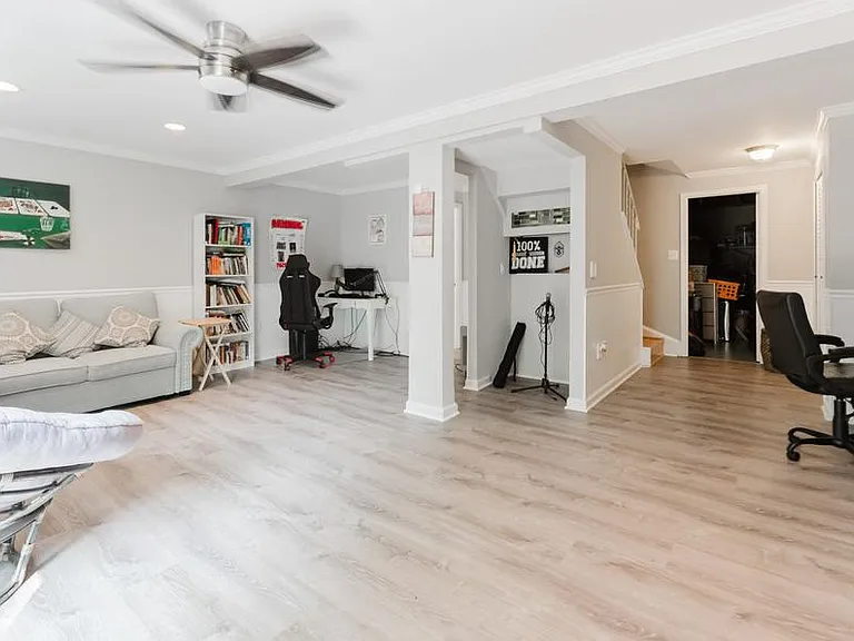 8001 Bethelen Woods Ln — Photo 17