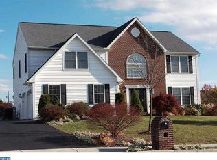 508 Pleasant View Dr, Douglassville, PA 19518