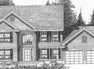 19112 Red Maple Dr, Hagerstown, MD 21742