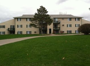 411 Stratford Way #16, Holland, MI 49423