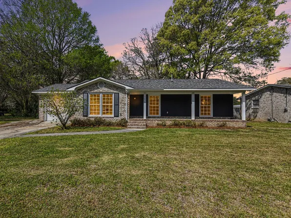 1075 Quail Dr, Charleston, SC 29412