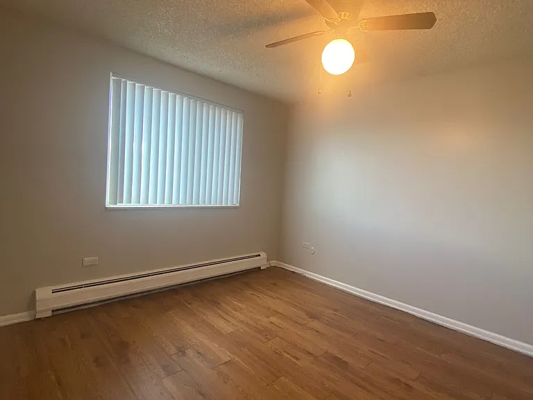 Garden Center Apt. 68 — Photo 20