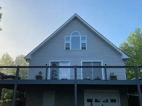 109 Star Trace Dr, Old Fort, NC 28762