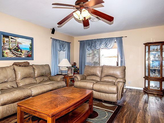 3rd image of 9308 W Ironwood Dr
